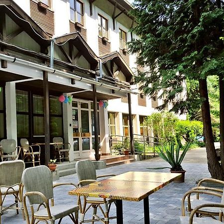 Salgo Hotel Salgotarjan Ngoại thất bức ảnh
