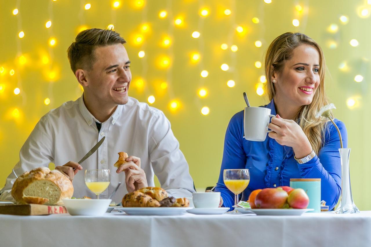 Salgo Hotel Salgotarjan Ngoại thất bức ảnh